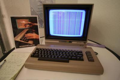 Прикрепленное изображение: Commodore_64_540x359.JPG